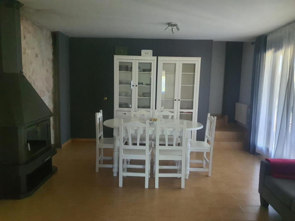 El Rincon De Los Abuelos Tudela de Duero Esterno foto